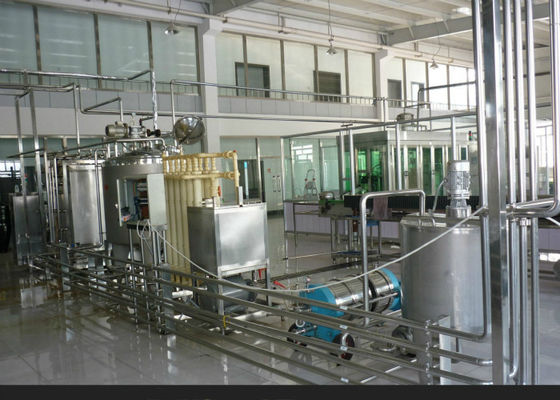 ประเทศจีน เครื่องดื่มโปรตีนขวด PE เครื่องดื่ม Soft อุปกรณ์โรงงาน 200-600 ขวดต่อนาที ผู้ผลิต